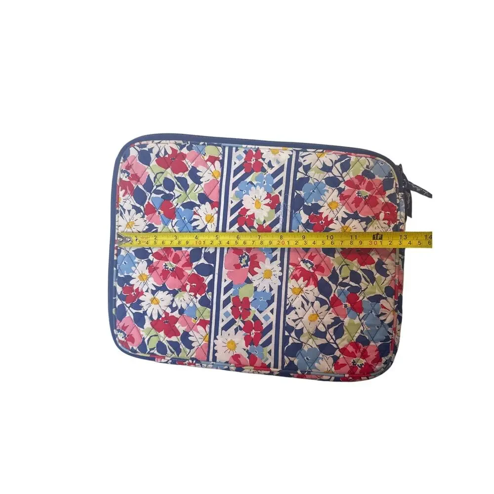 Vera Bradley Large Laptop Computer Case Sleeve Summer Cottage Retired Pattern